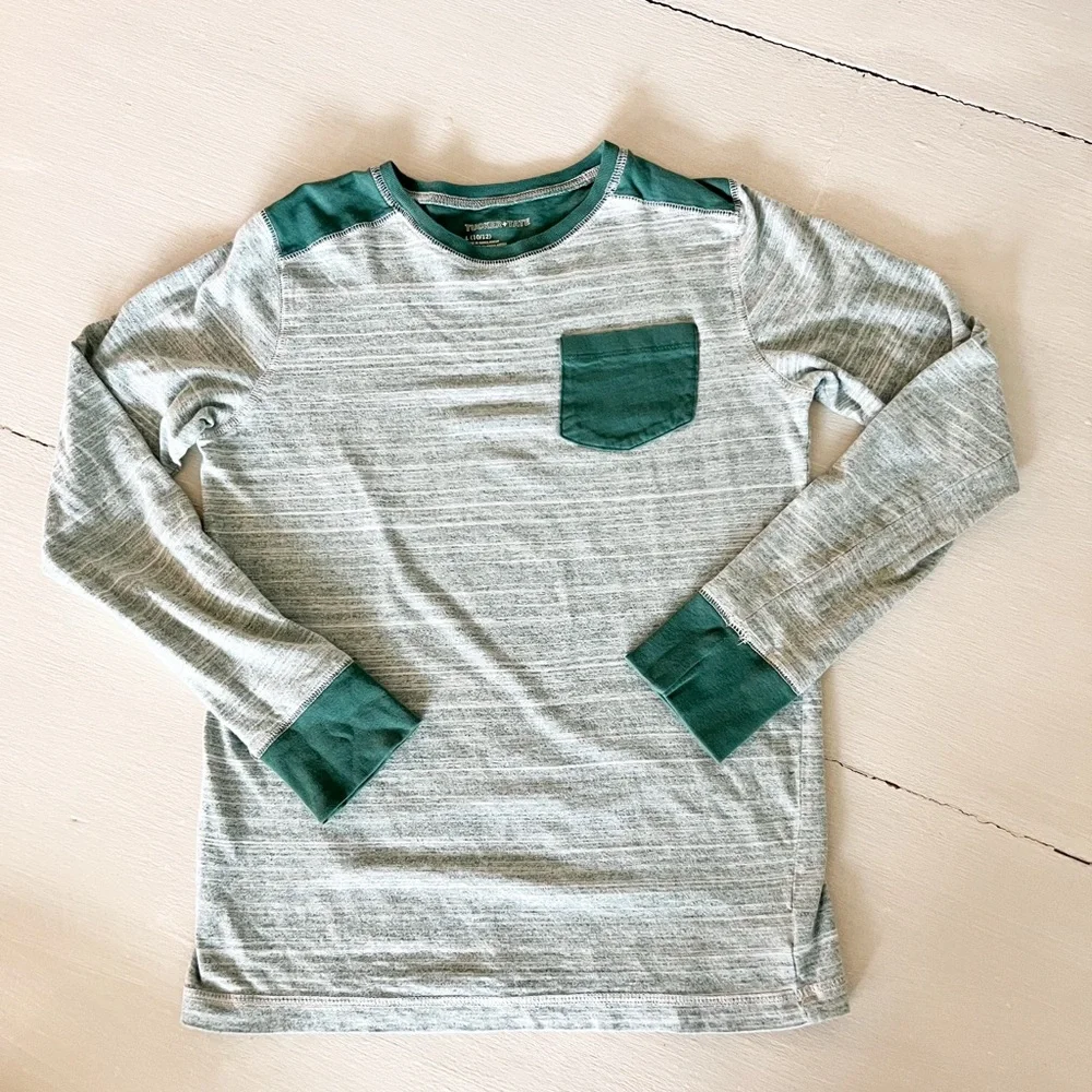 Tucker and Tate Striped Green Long Sleeve Top with green accents Boys L (10/12) - Picture 2 of 5